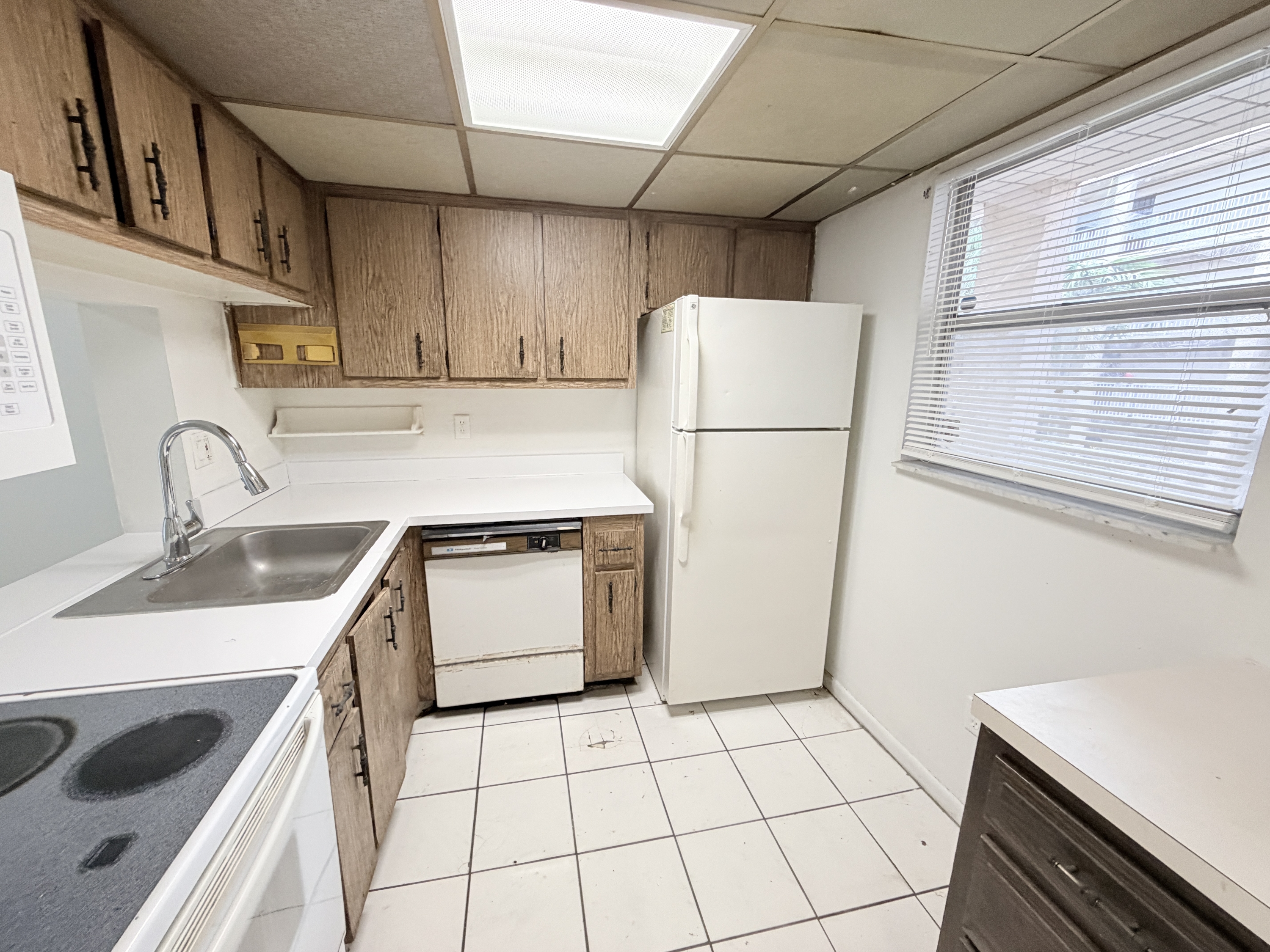 2800 Northwest 56th Avenue, #F-201 - 1