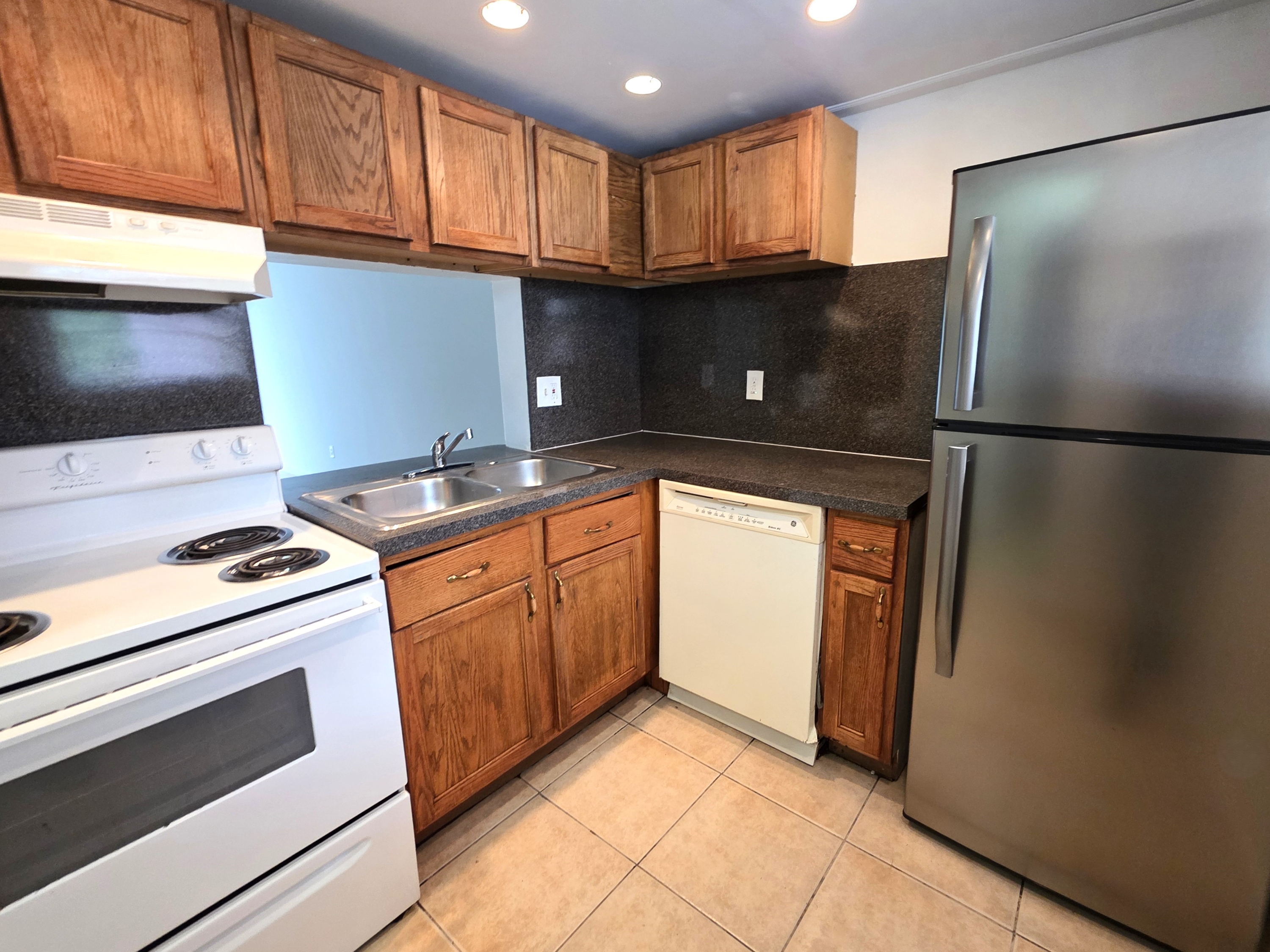 2800 Northwest 56th Avenue,
