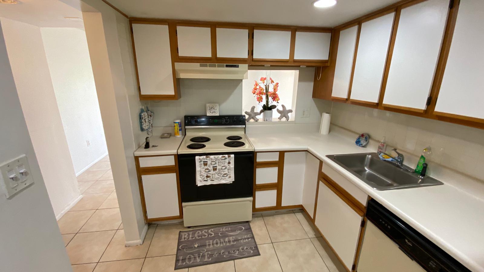 4304 Northwest 9th Avenue, #3-3B - 3-3B
