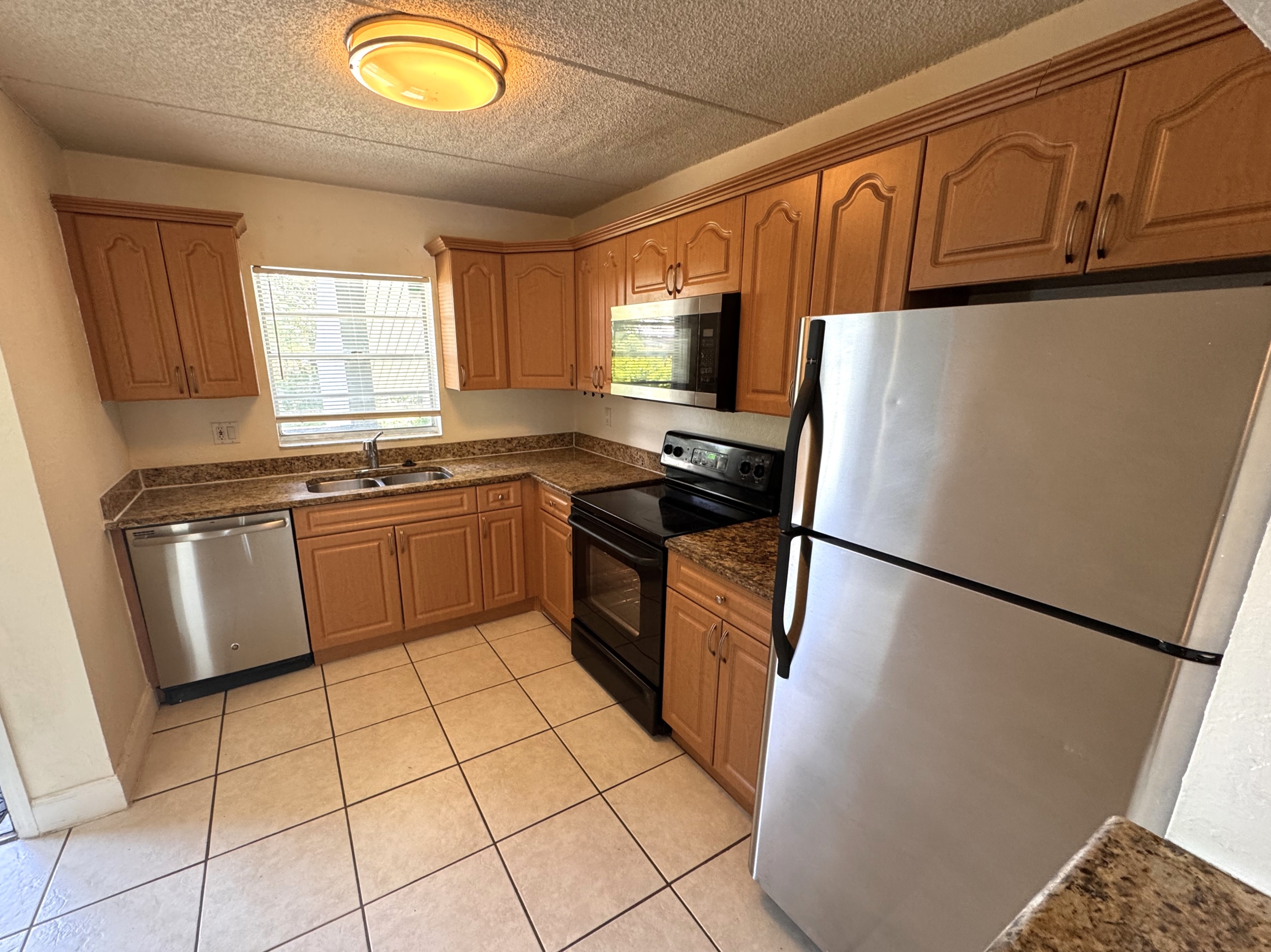 2850 Somerset Park Drive